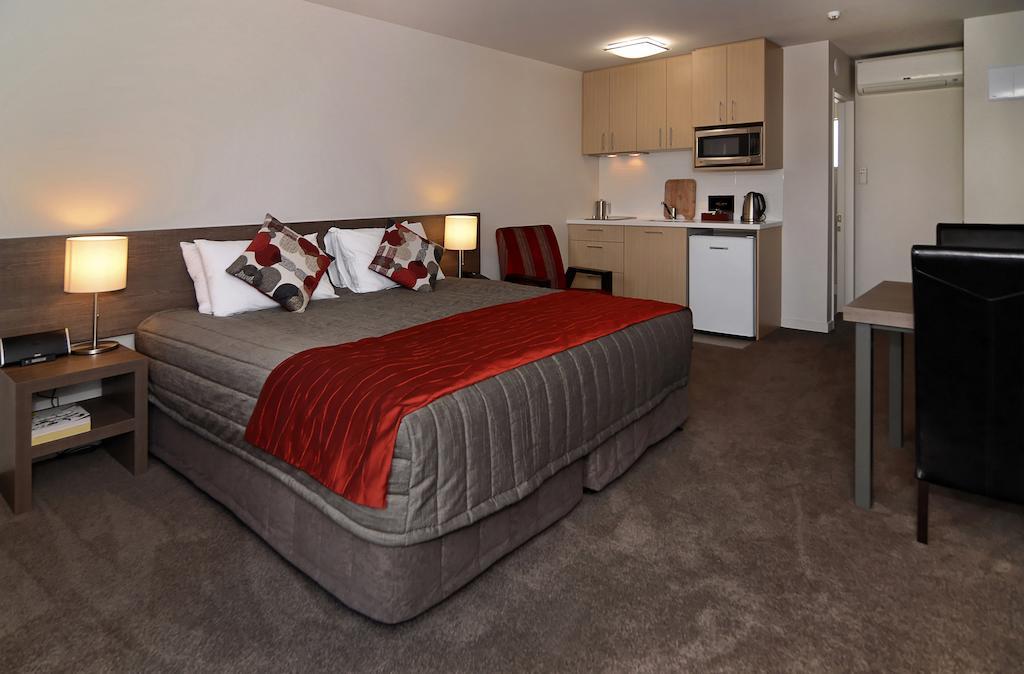 Lincoln Motel 4*